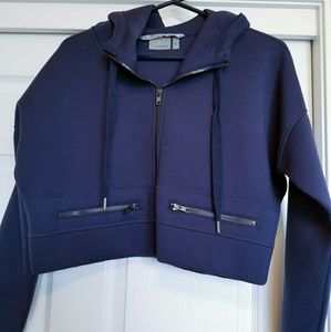 Athleta cropped hoodie Sz. Medium